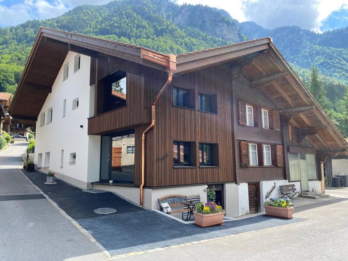Beim Brunnen Apartman Gsteigwiler Kültér fotó